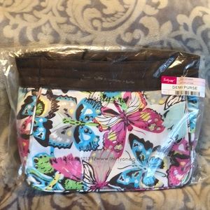 Cute thirty one Demi purse “flutter”